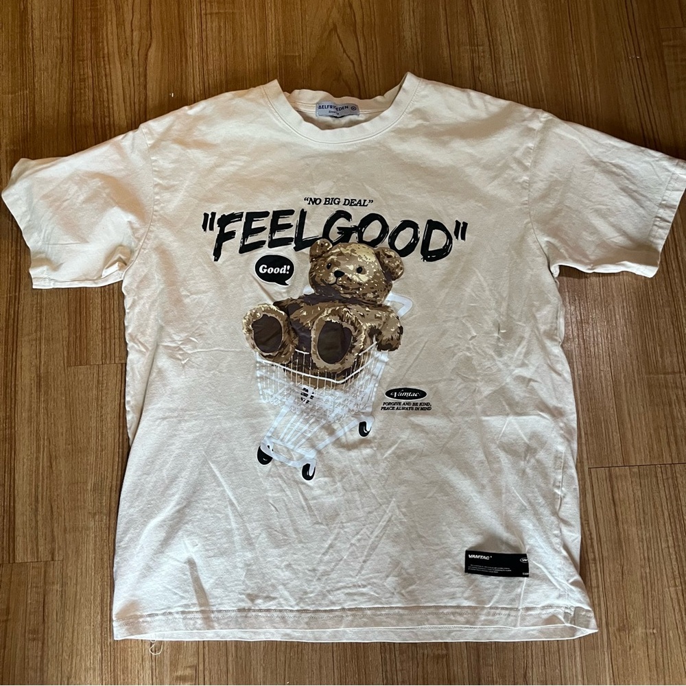 Aelfric Eden Cream "FEELGOOD" Teddy Graphic Tee
